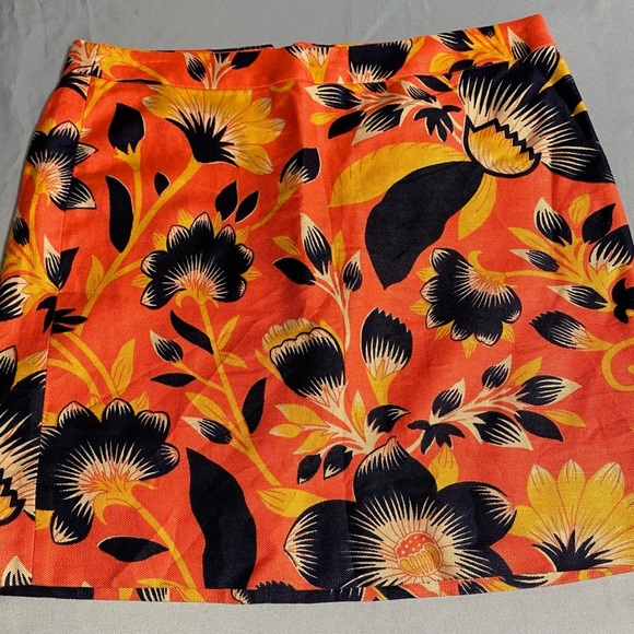 J. Crew Pink Midi Pencil Skirt for Casual Resort Wear - Picture 2 of 13